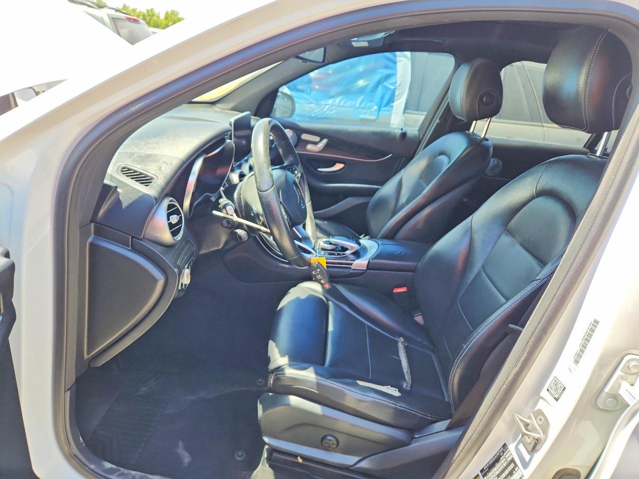 2018 Mercedes-Benz Glc 300 4Matic - Image 7