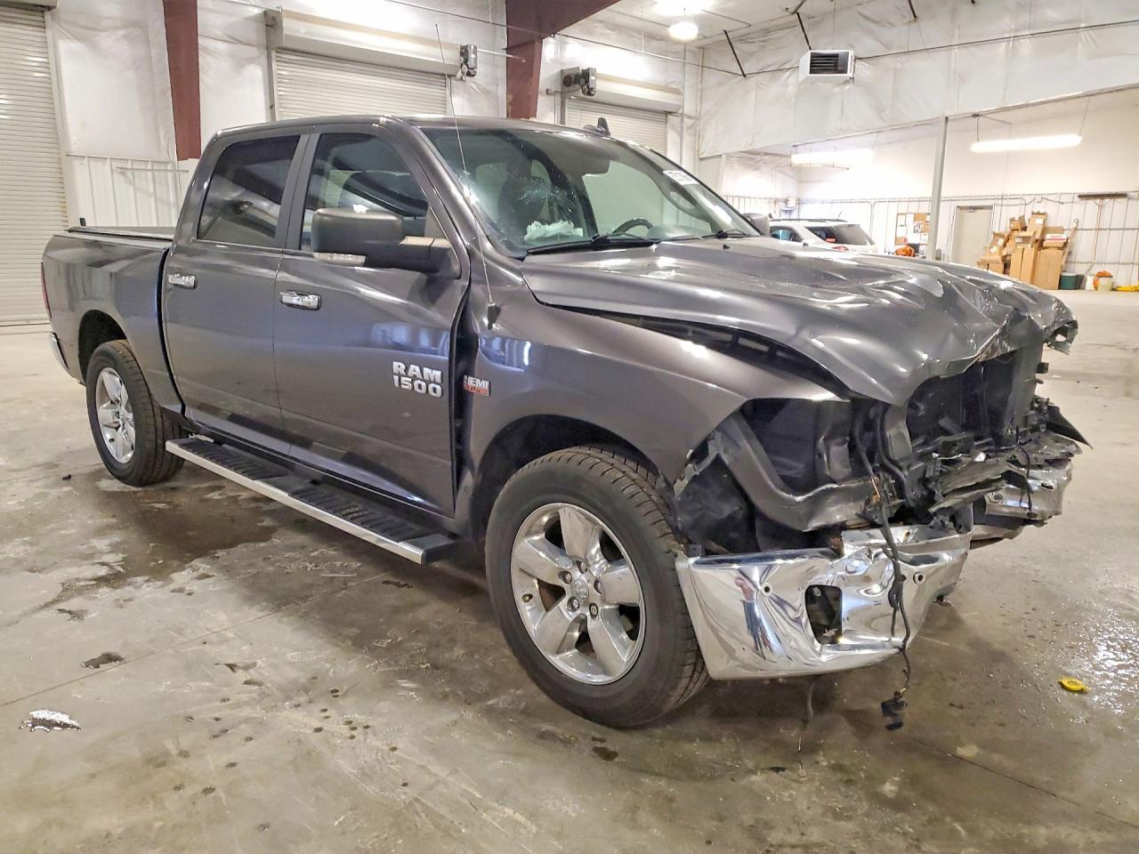2017 Ram 1500 Slt - Image 4