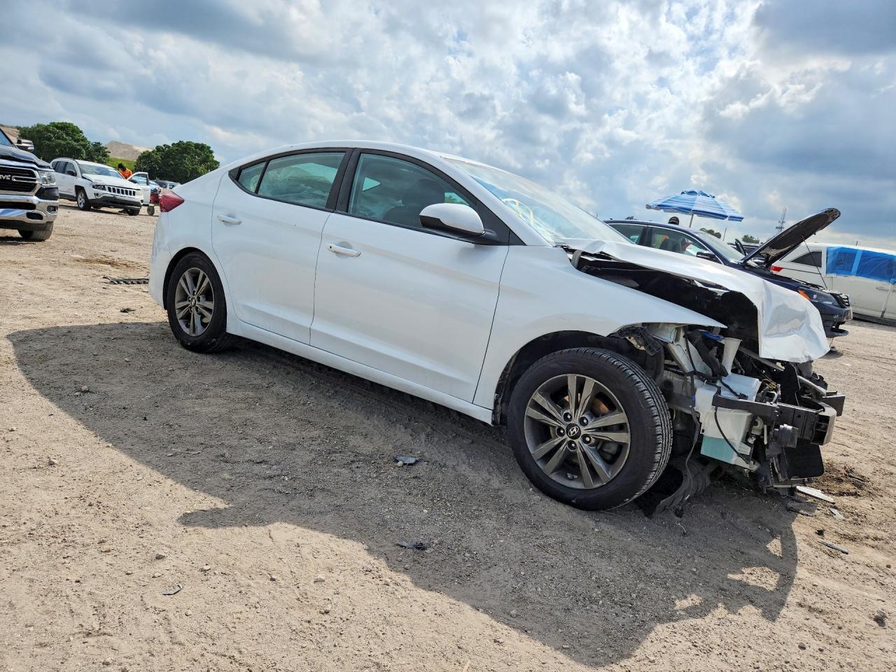 2018 Hyundai Elantra Value Edition - Фото 4