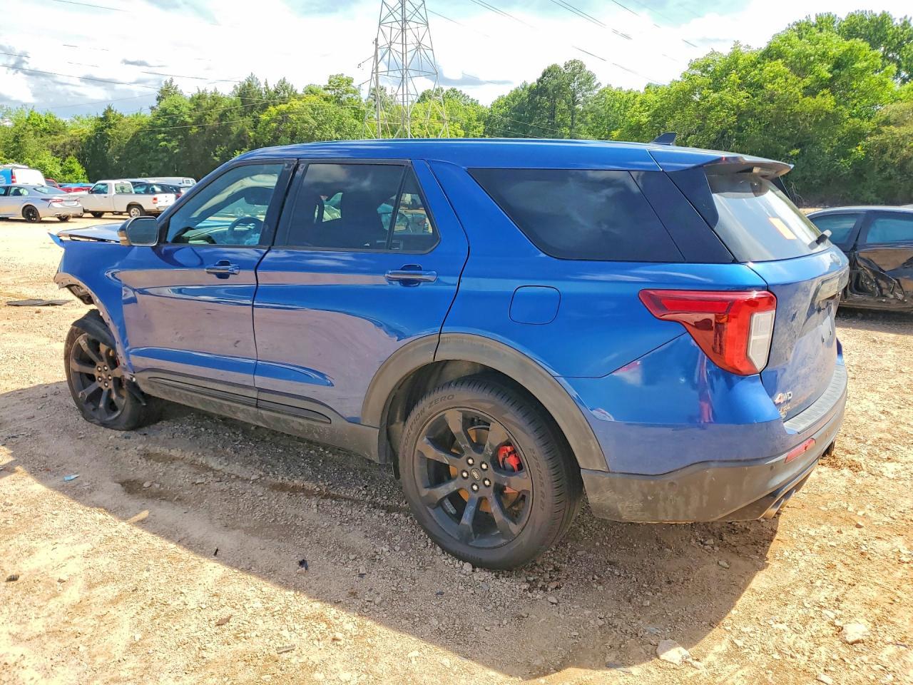 2021 Ford Explorer St - Фото 2