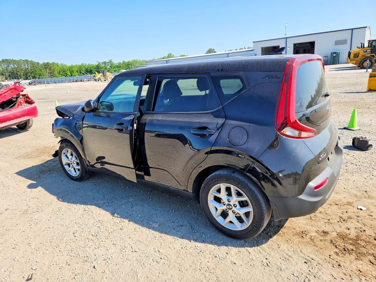2021 Kia Soul S - Фото 2