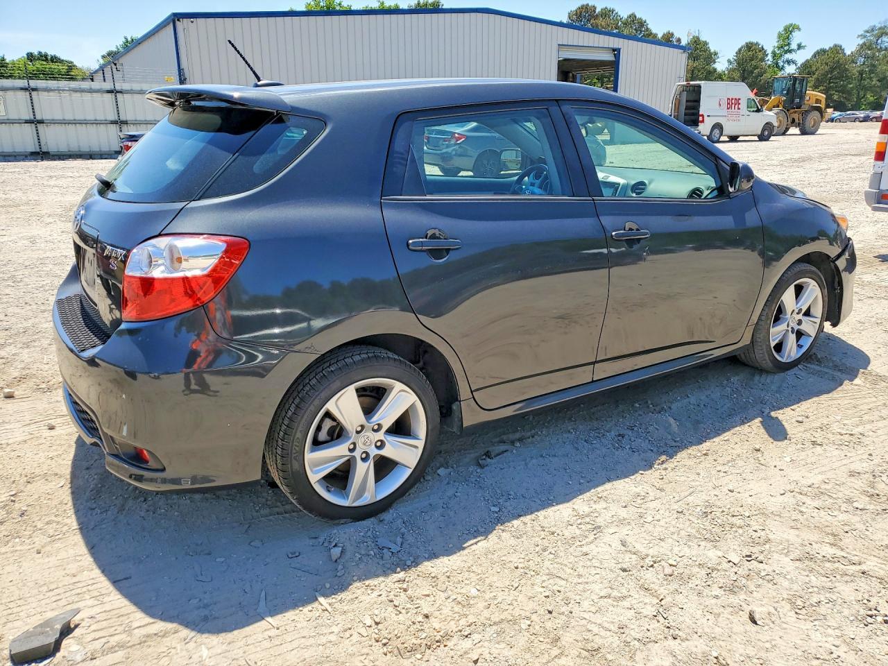 2013 Toyota Corolla Matrix S - Фото 3