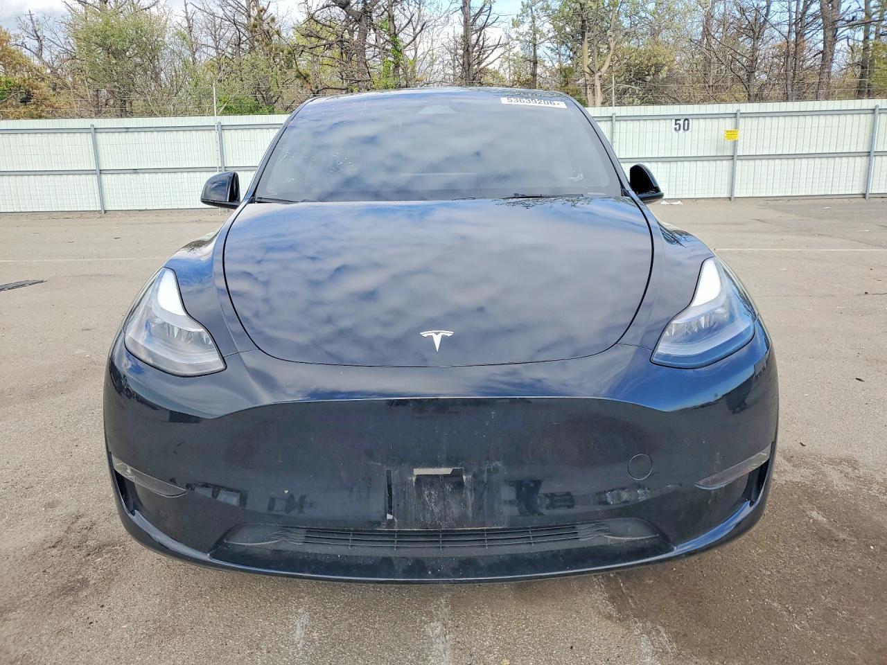 2024 Tesla Model Y - Фото 5