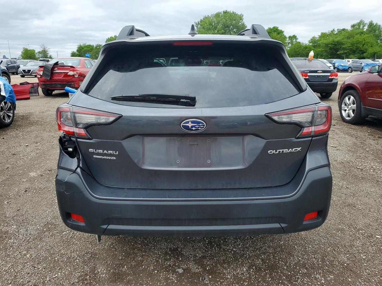 2023 Subaru Outback Premium - Image 6