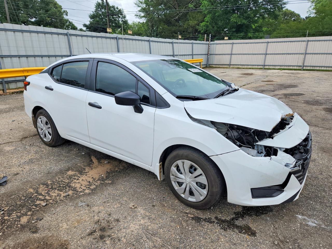 2025 Nissan Versa S - Фото 4