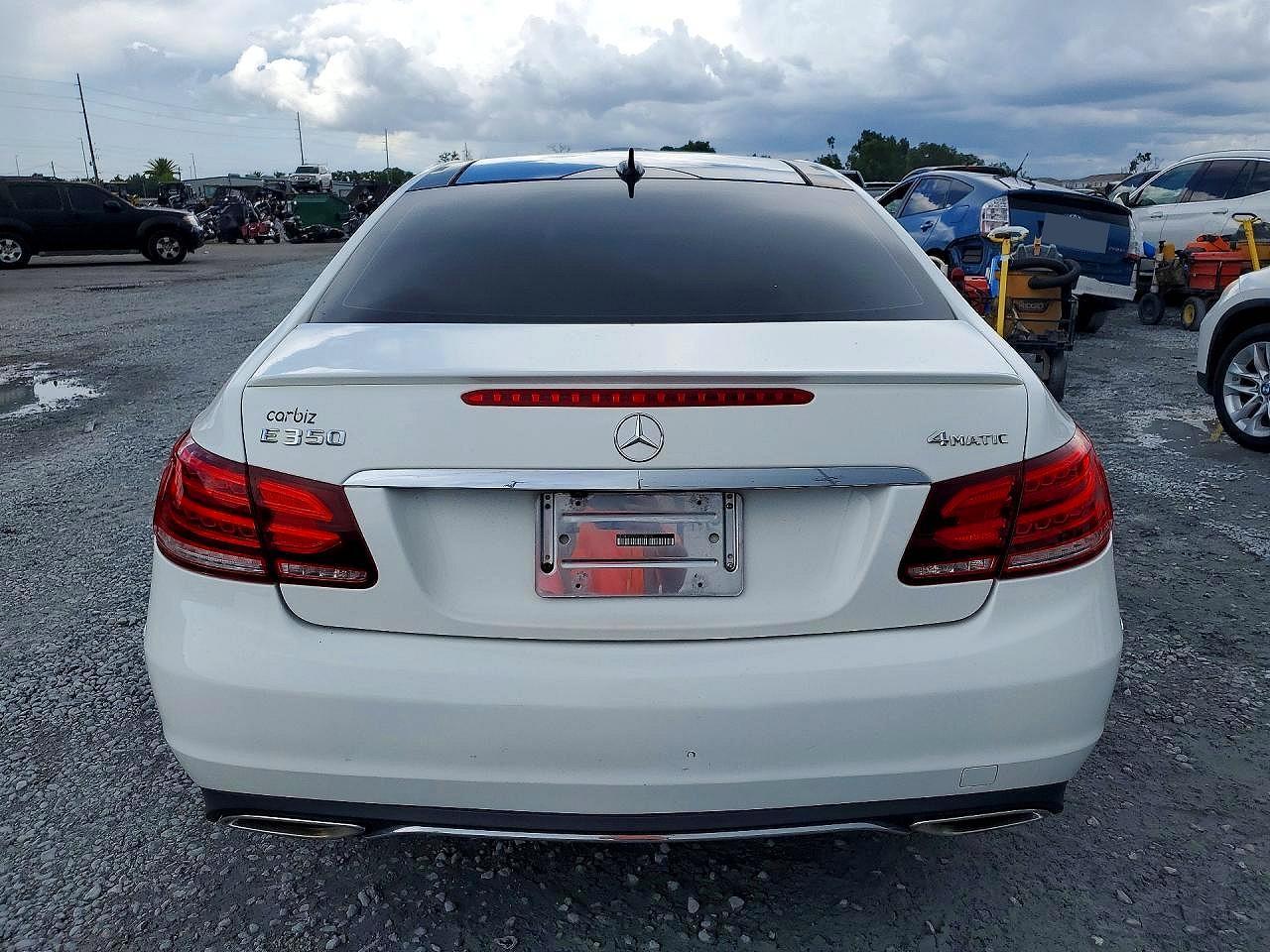 2014 Mercedes-Benz E 350 4Matic - Фото 6