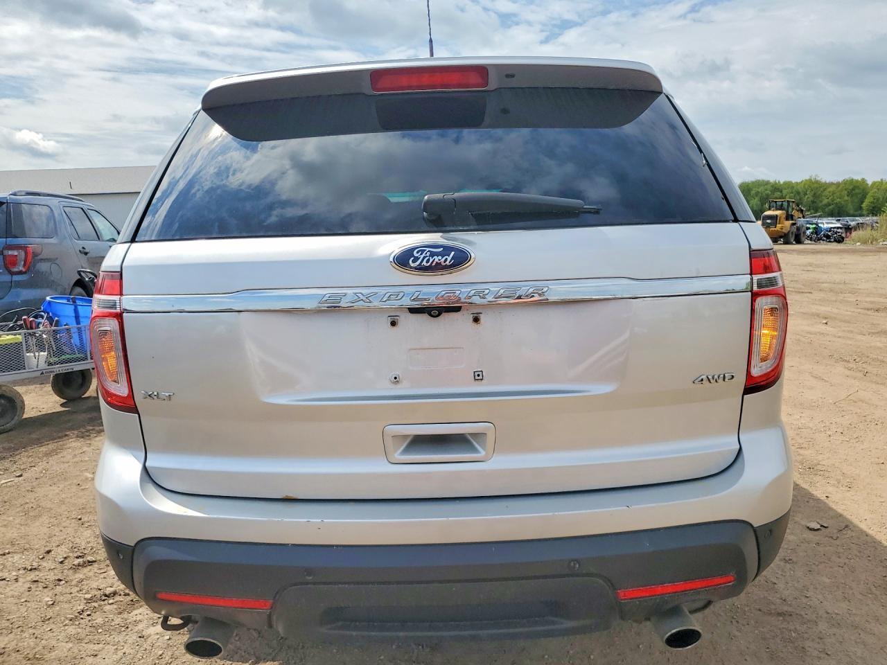 2014 Ford Explorer Xlt - Image 6
