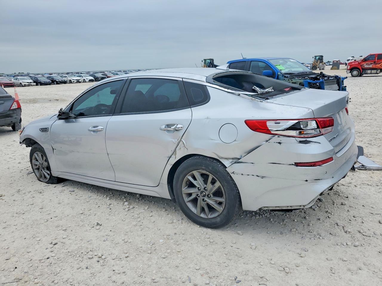 2019 Kia Optima Lx - Image 2