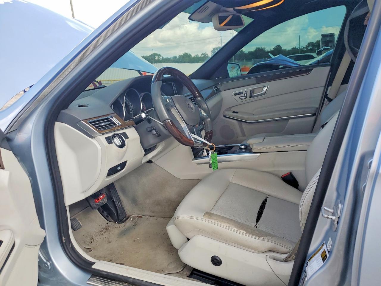 2016 Mercedes-Benz E Class E350 4D Seda - Фото 7
