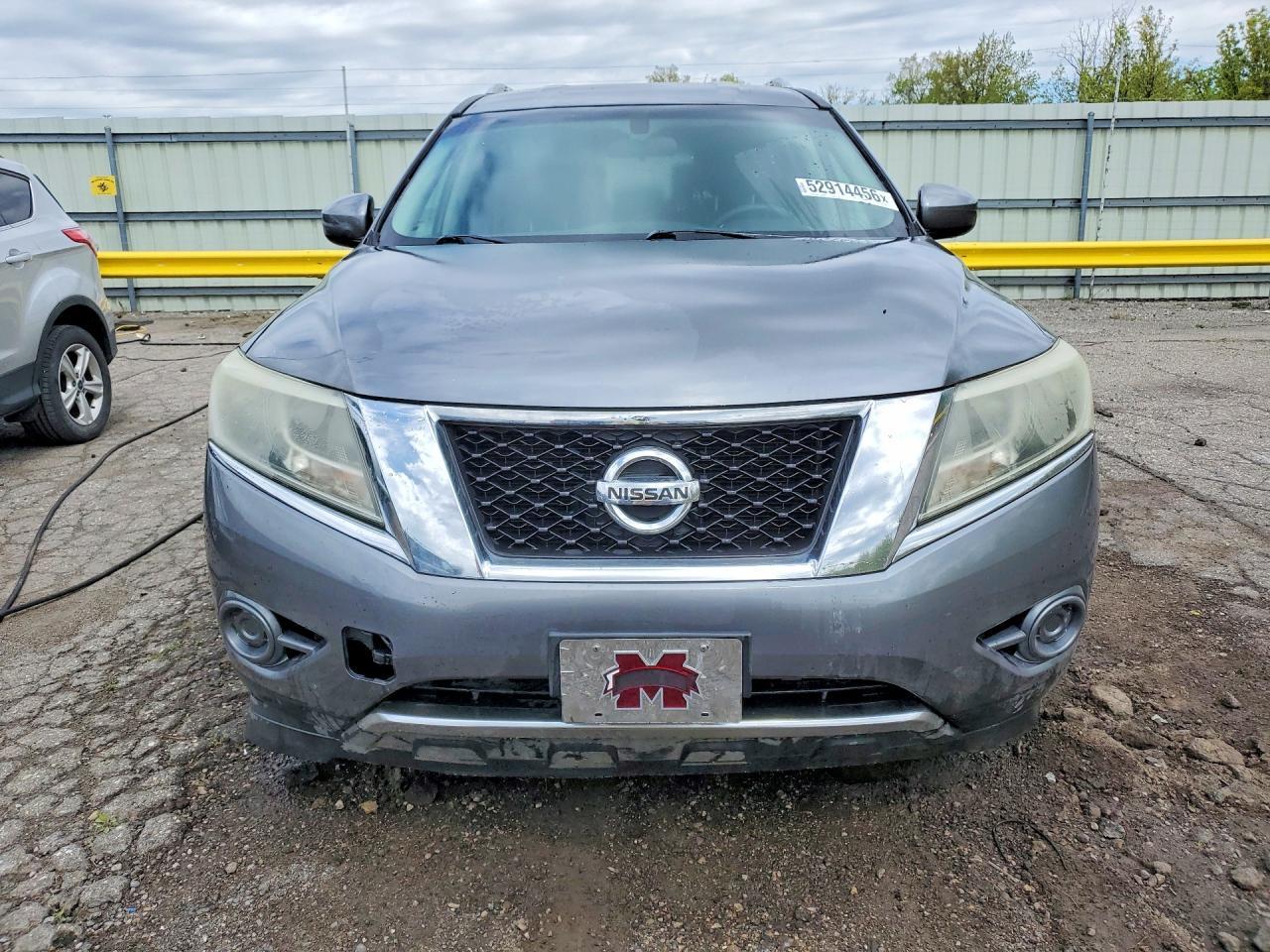 2016 Nissan Pathfinder S - Image 5