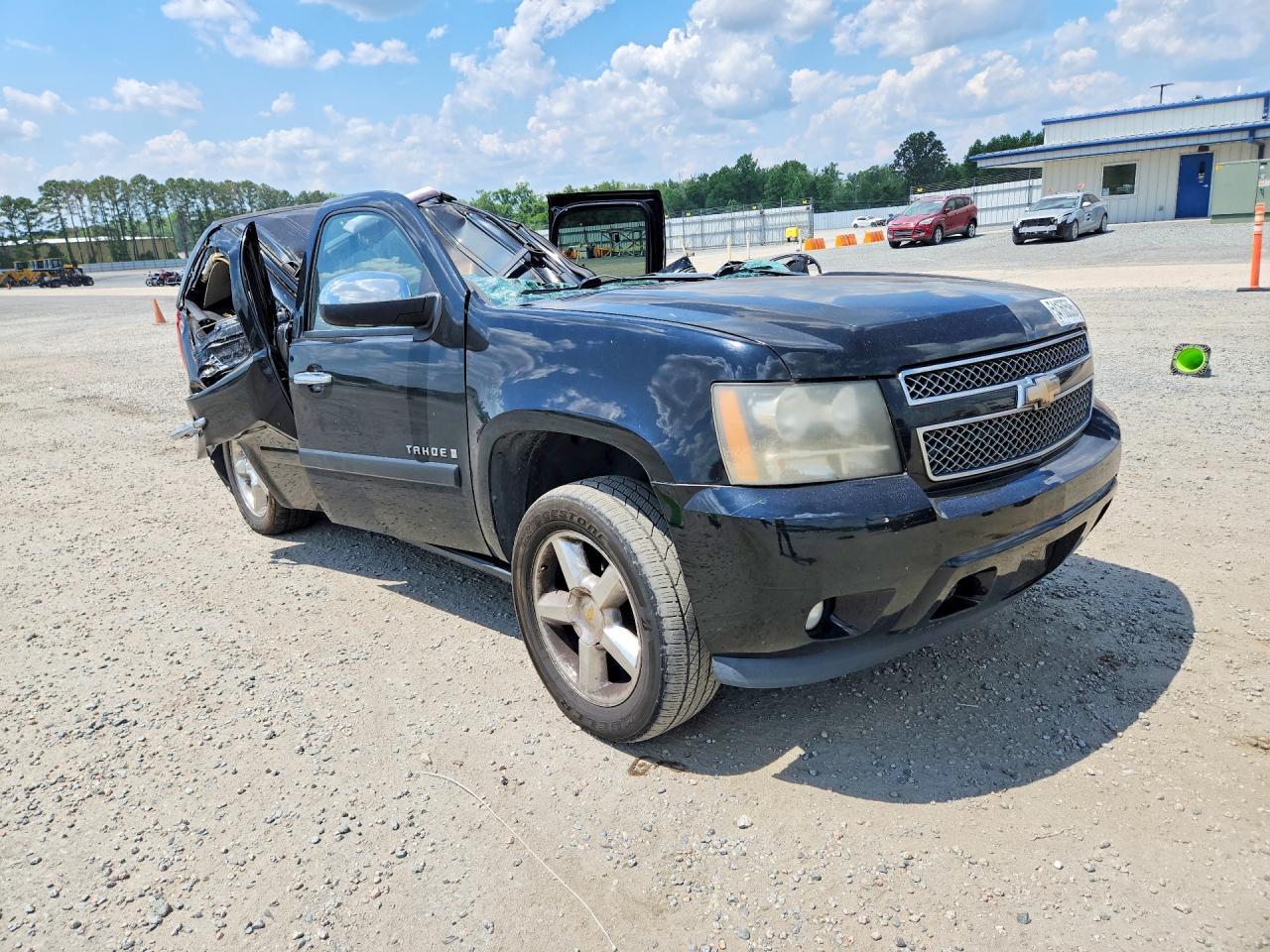 2008 Chevrolet Tahoe C1500 - Фото 4