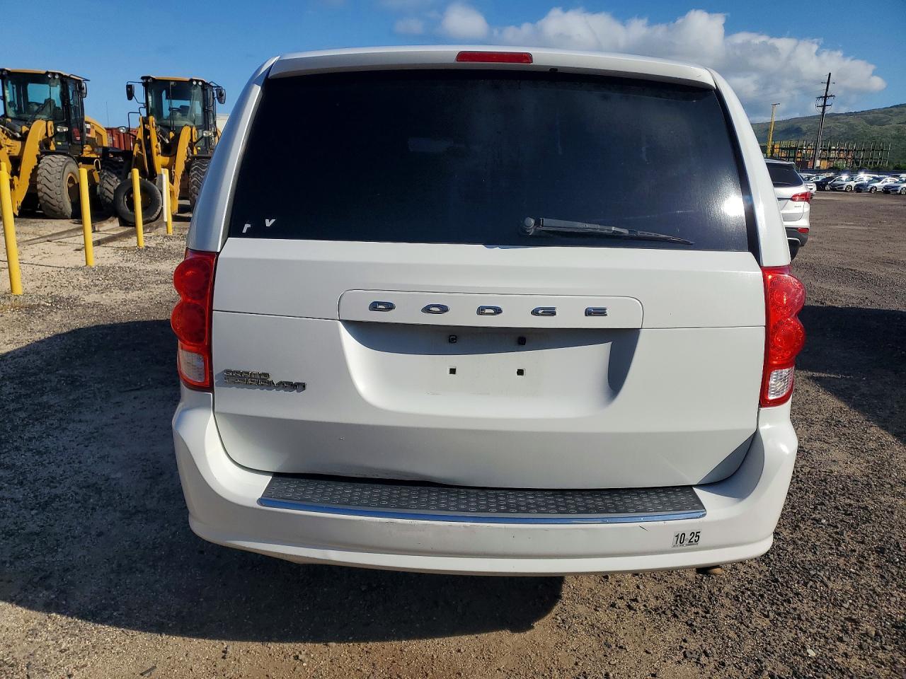 2016 Dodge Grand Caravan Se - Image 6