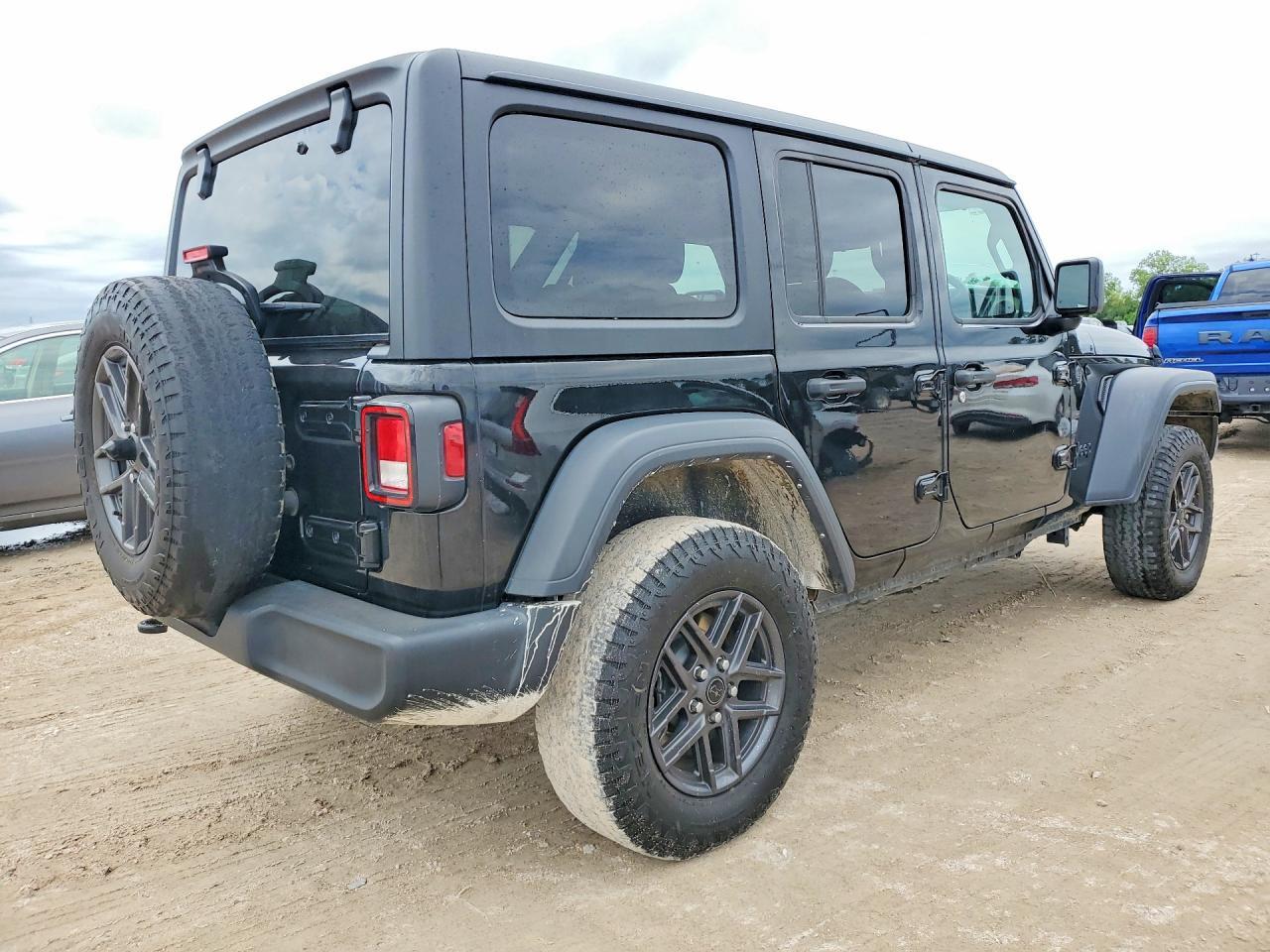 2024 Jeep Wrangler Sport - Image 3