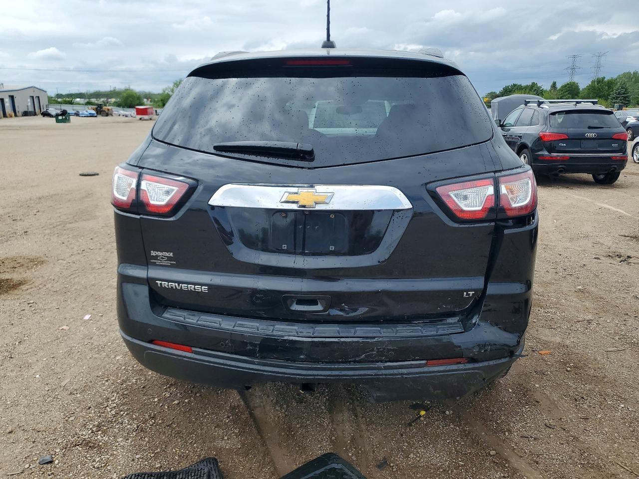 2017 Chevrolet Traverse Lt - Image 6