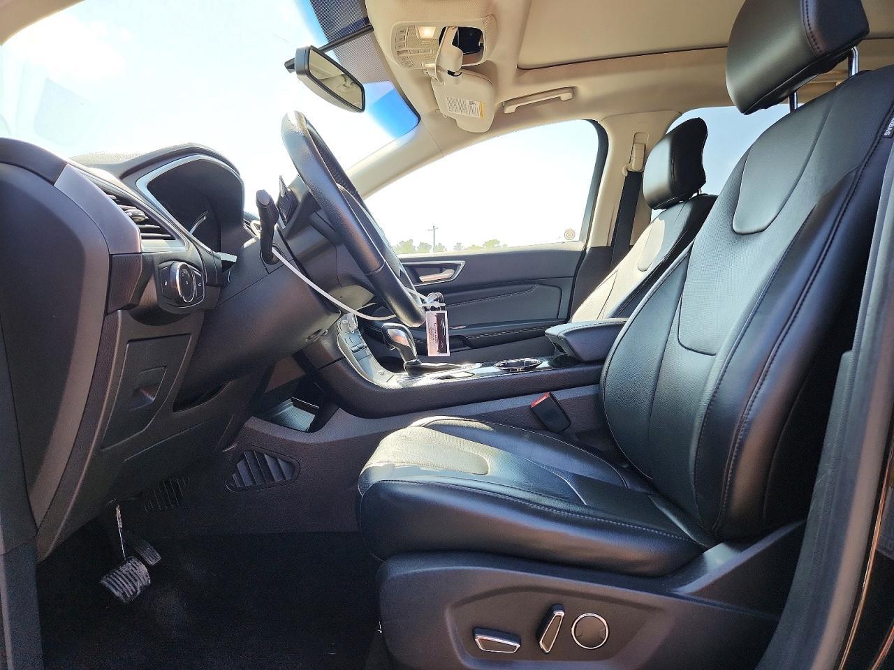 2017 Ford Edge Titanium - Image 7