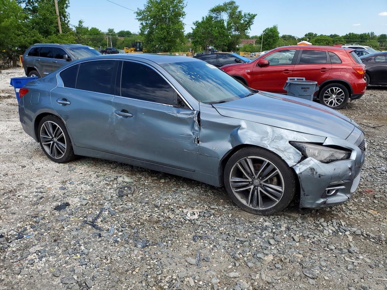 2015 Infiniti Q50 Premium - Image 4