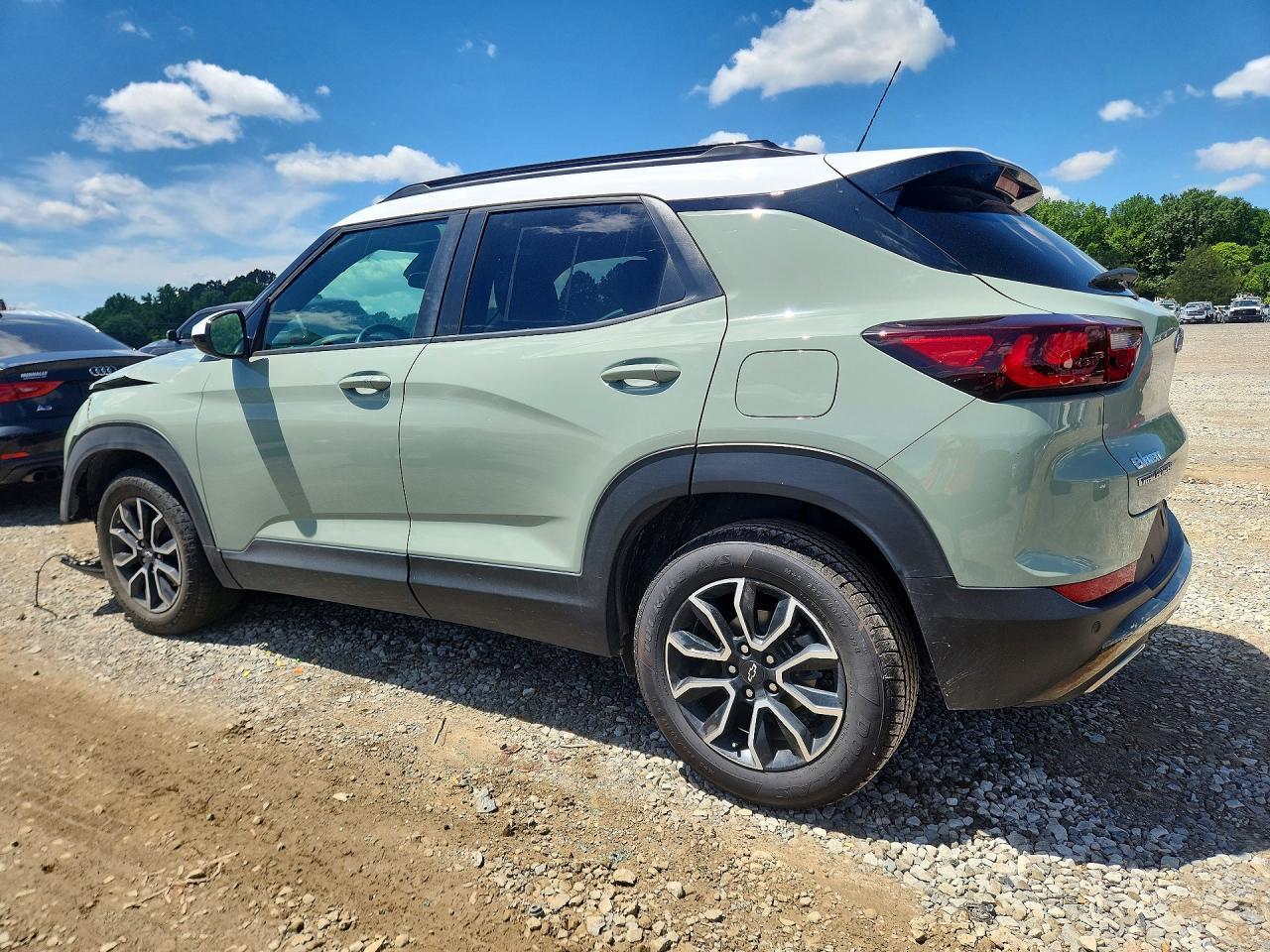 2024 Chevrolet Trailblazer Activ - Image 2