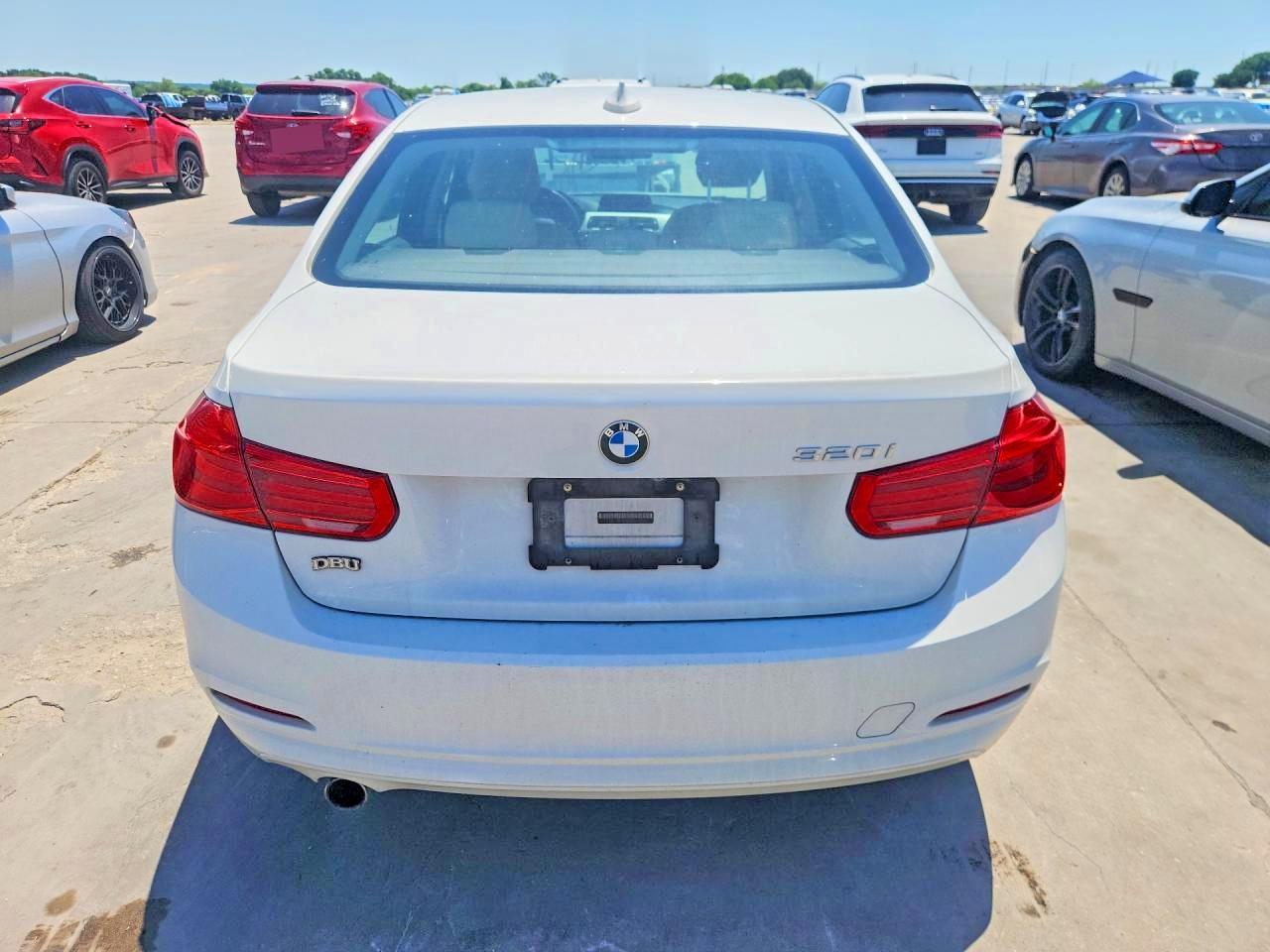 2018 BMW 320 I - Фото 6