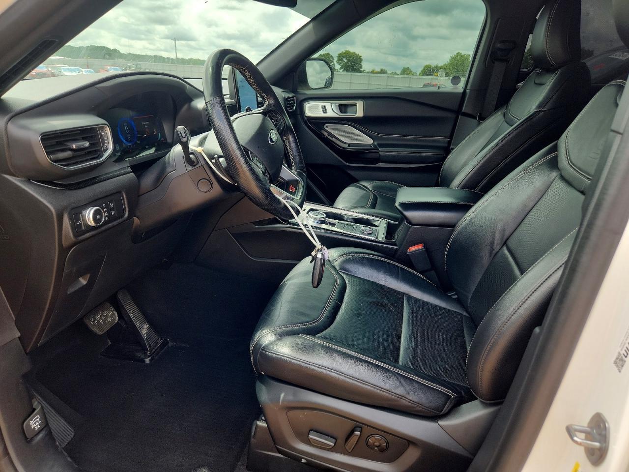 2021 Ford Explorer St - Фото 7