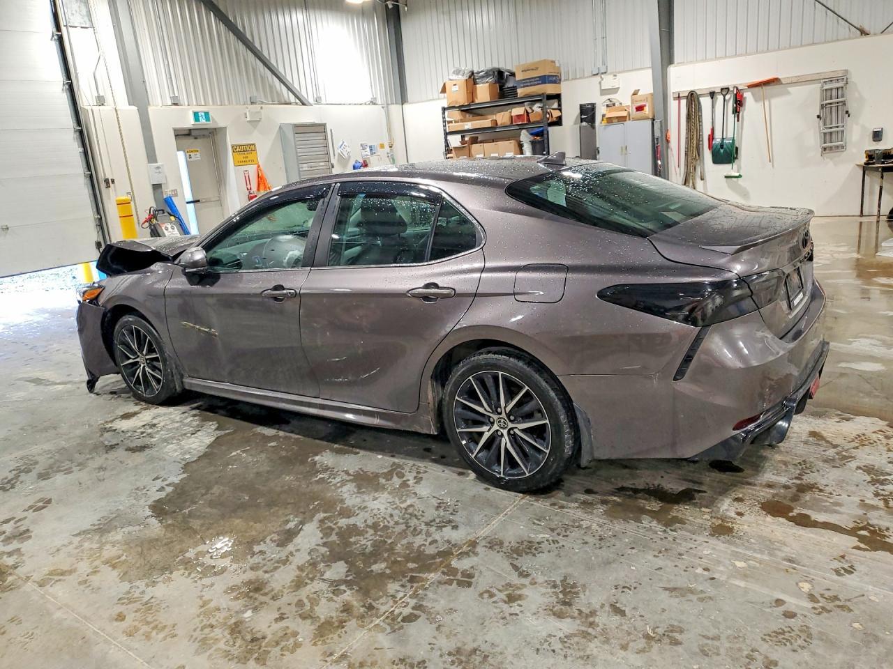 2021 Toyota Camry Se - Image 2