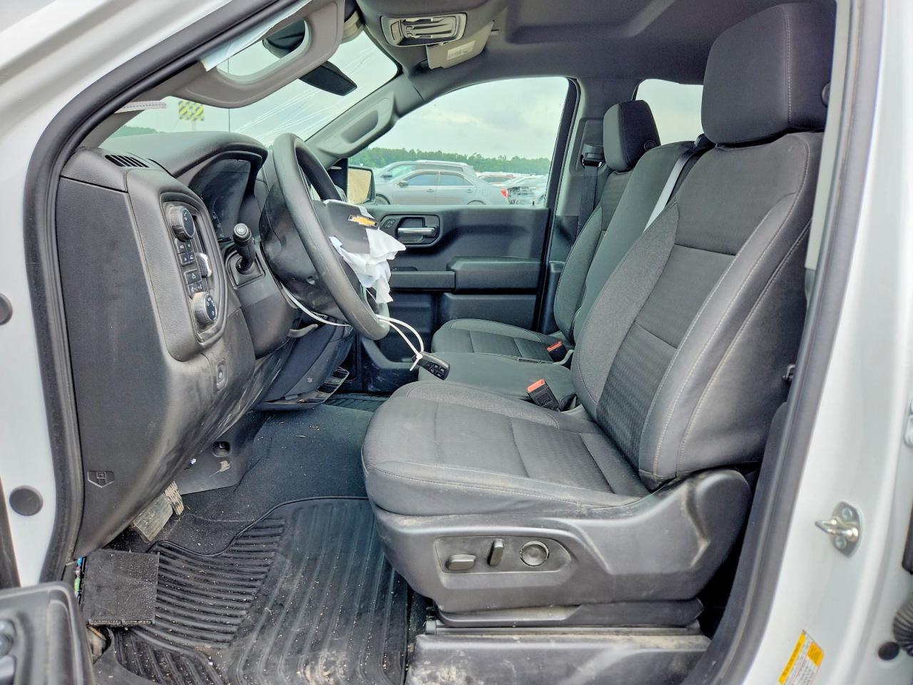 2025 Chevrolet Silverado K1500 Custom - Фото 7