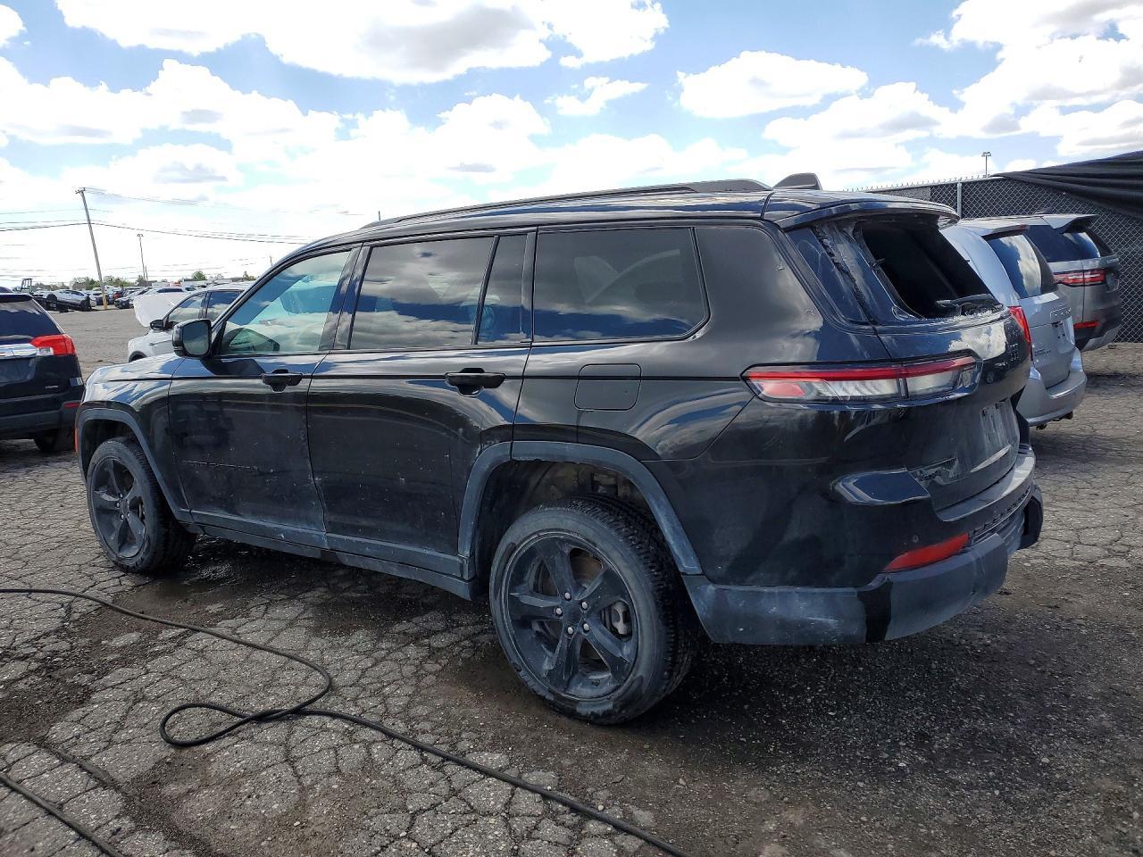 2024 Jeep Grand Cherokee L Laredo - Image 2