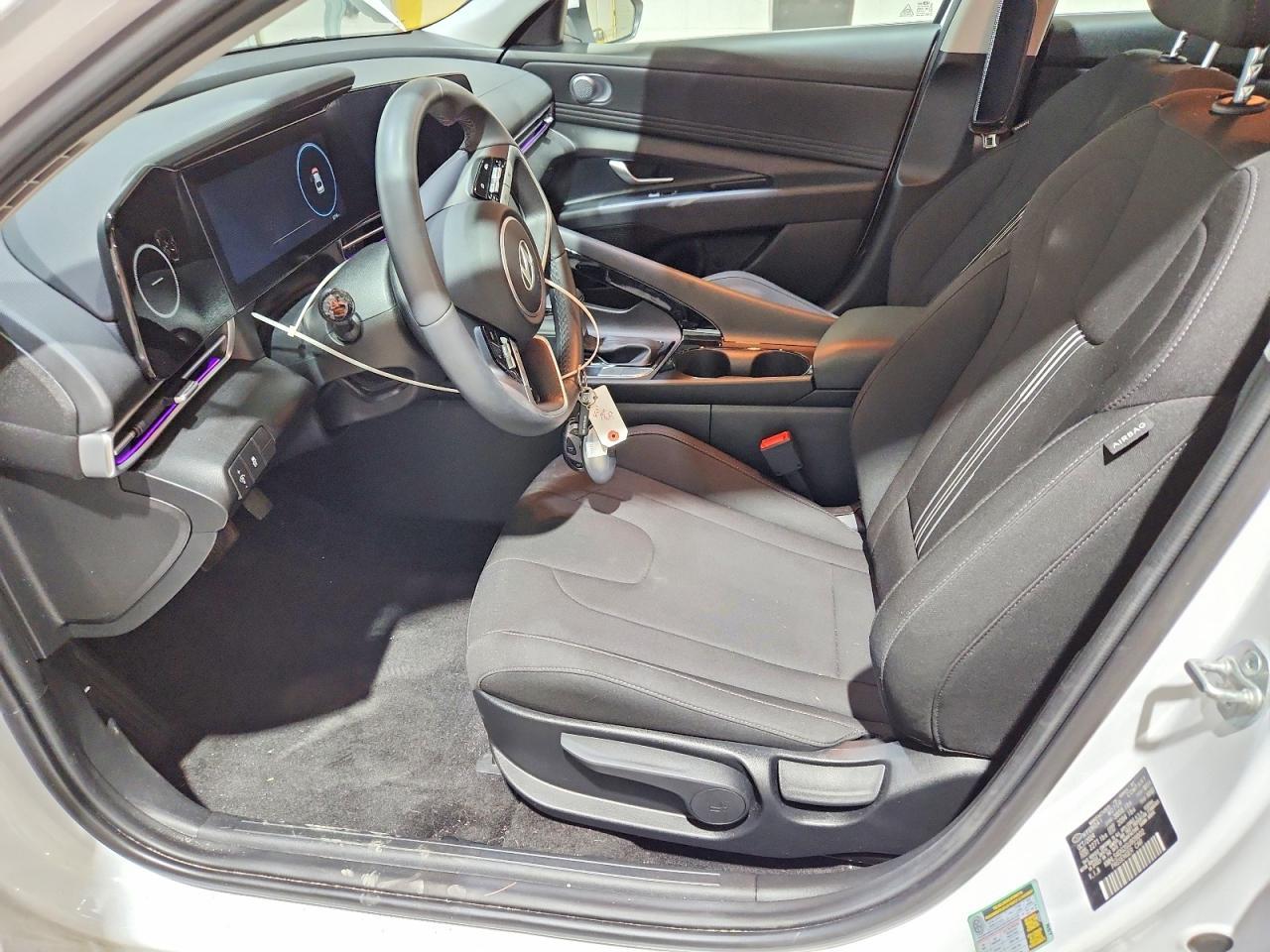 2025 Hyundai Elantra Sel - Фото 7