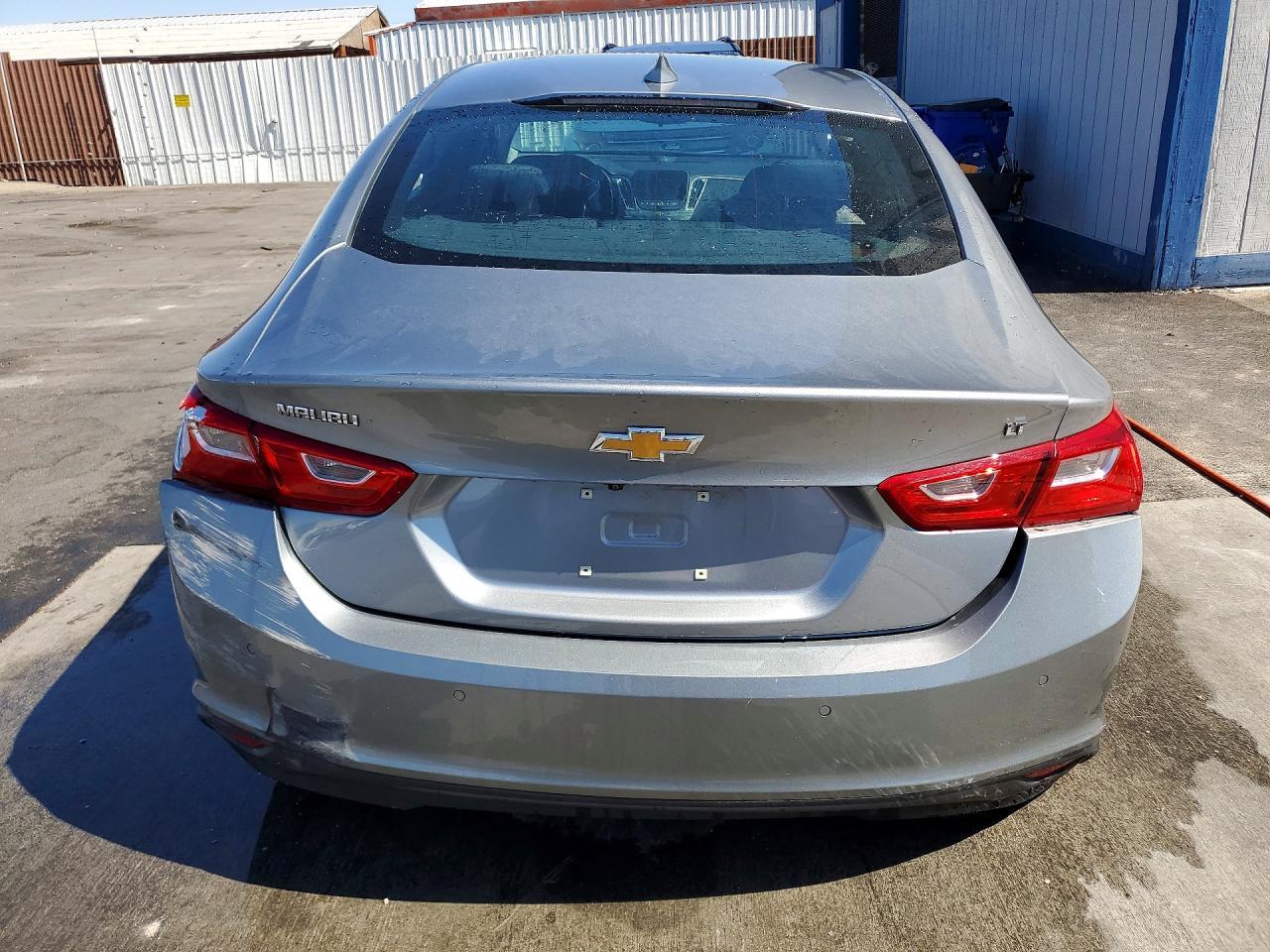 2025 Chevrolet Malibu Lt - Фото 6