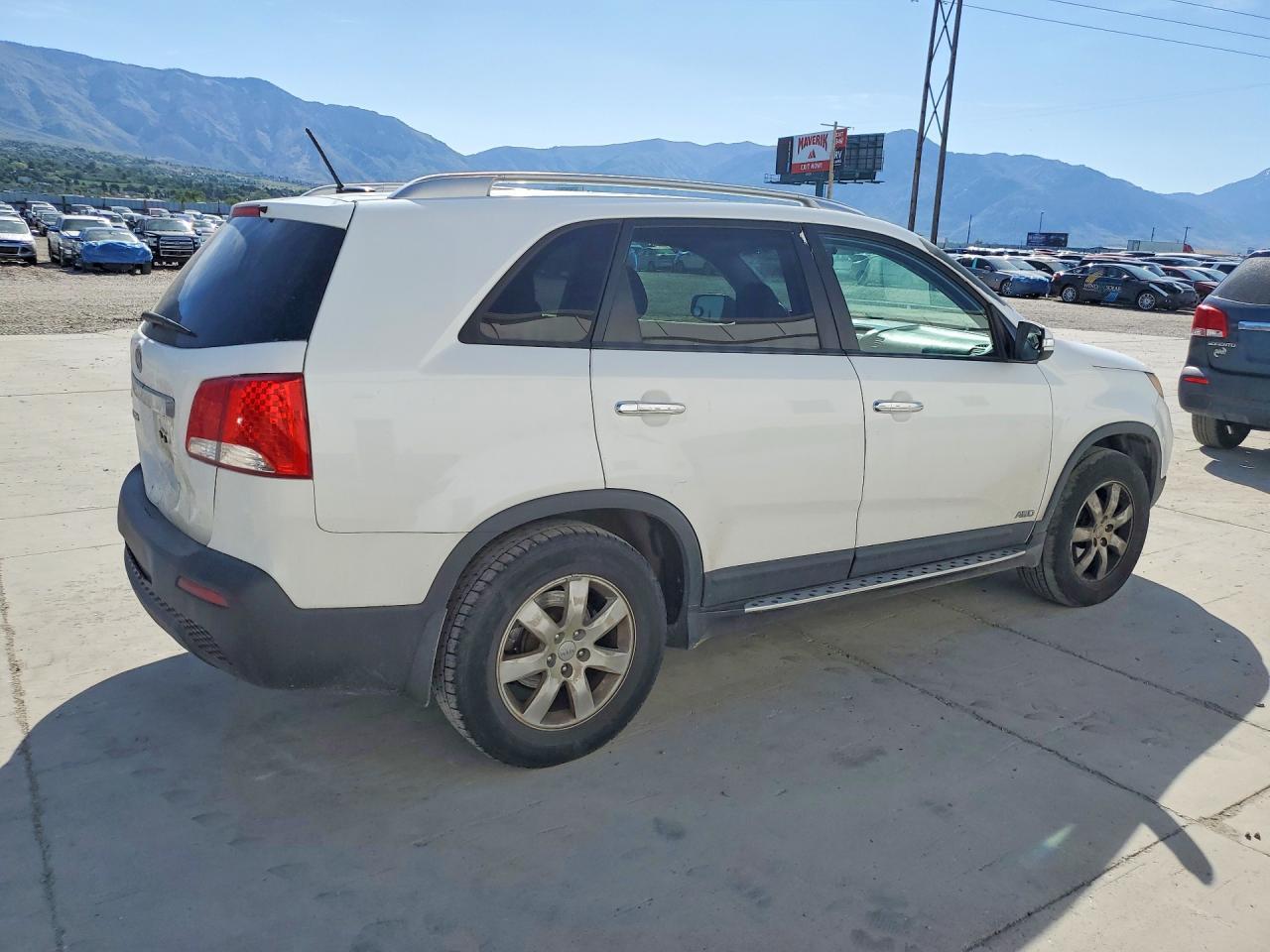 2013 Kia Sorento Lx - Фото 3