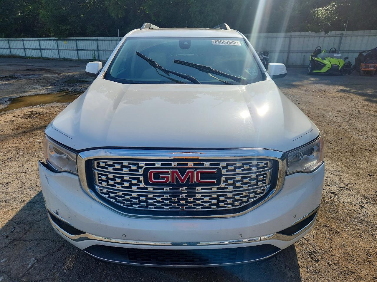 2017 GMC Acadia Denali - Фото 5