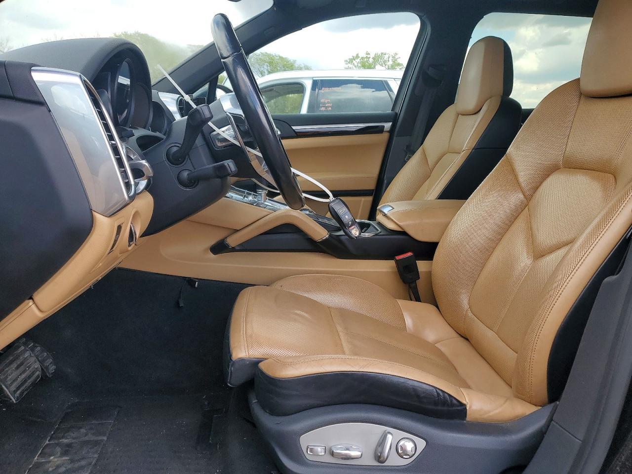 2016 Porsche Cayenne - Image 7
