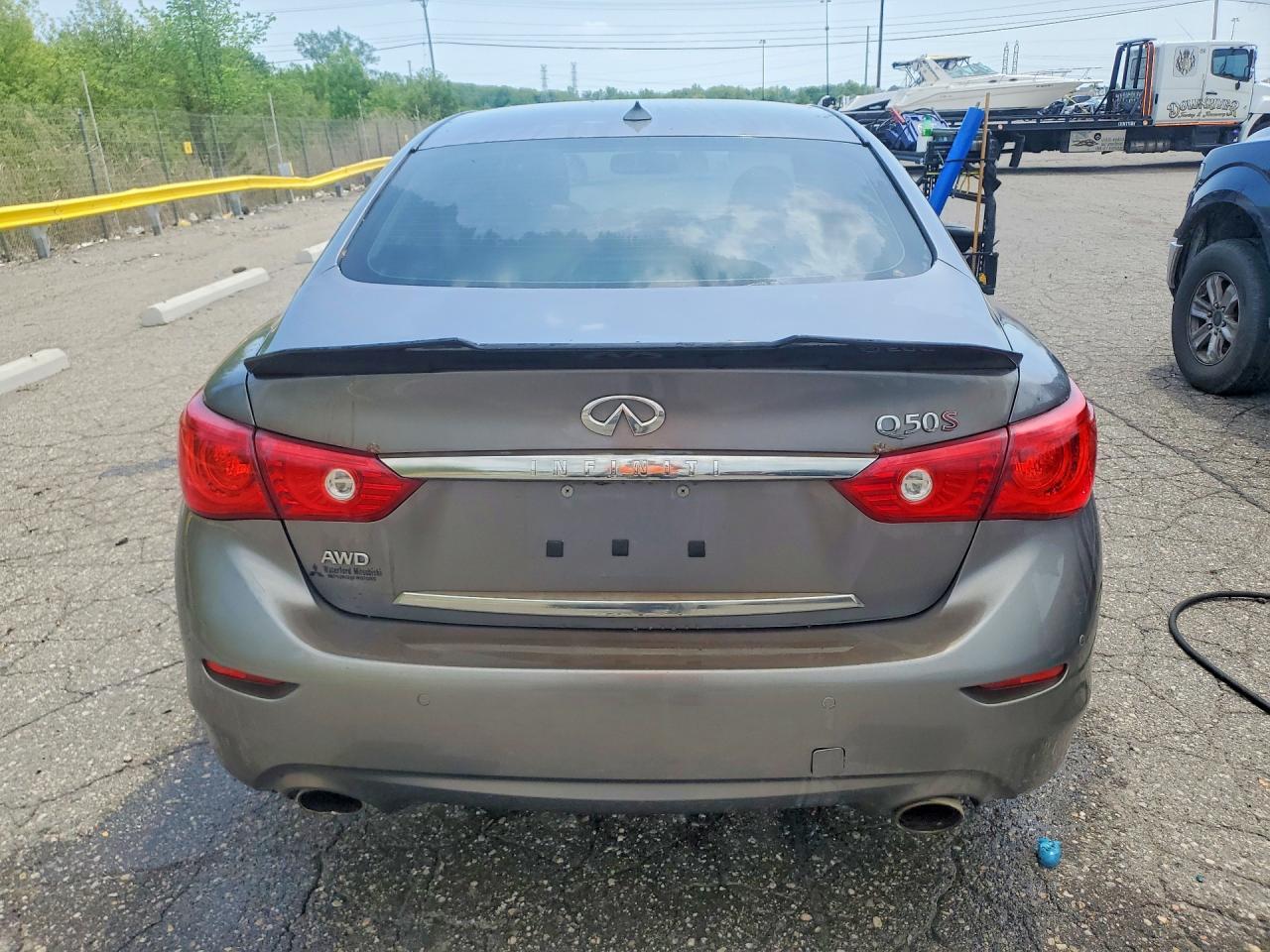 2015 Infiniti Q50 Base - Image 6