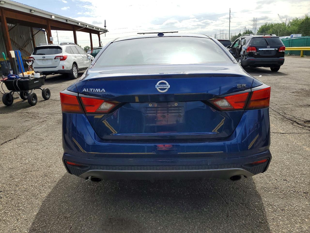 2019 Nissan Altima Sr - Фото 6