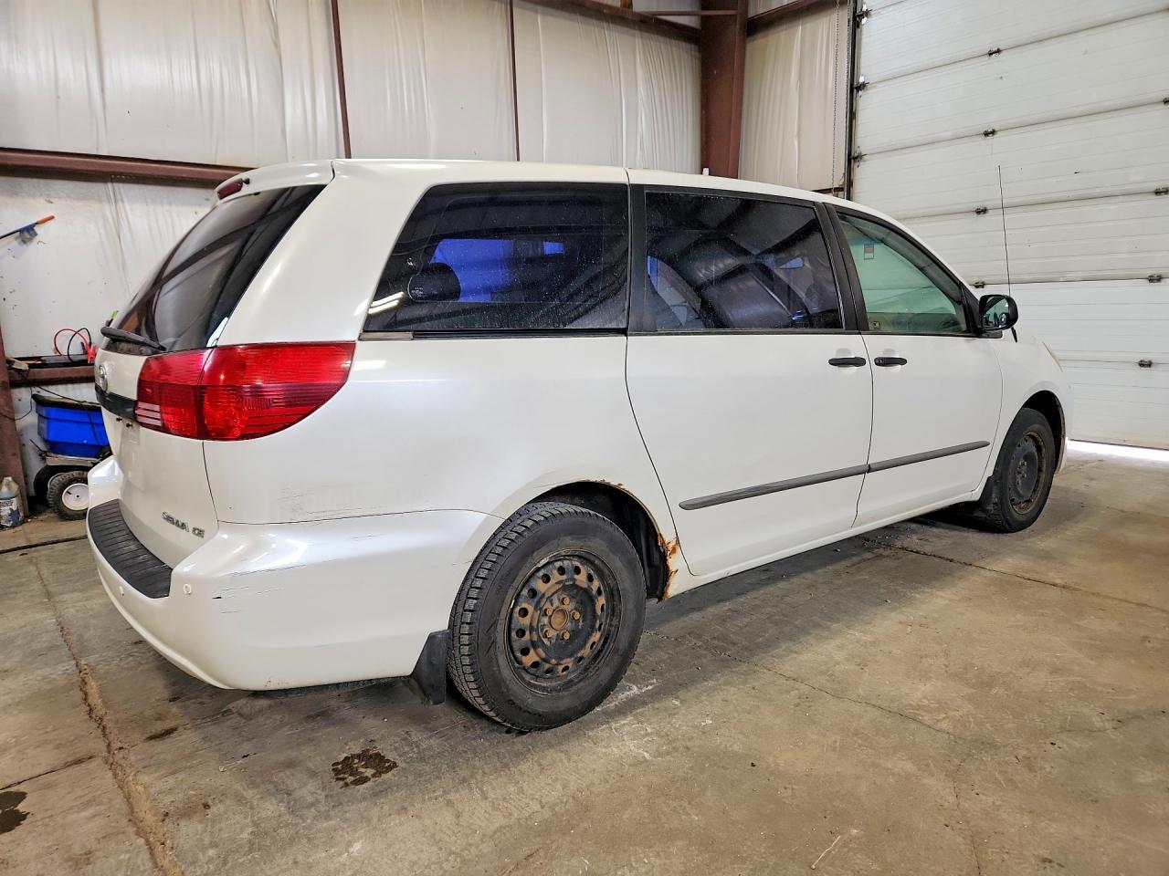 2005 Toyota Sienna Ce - Фото 3