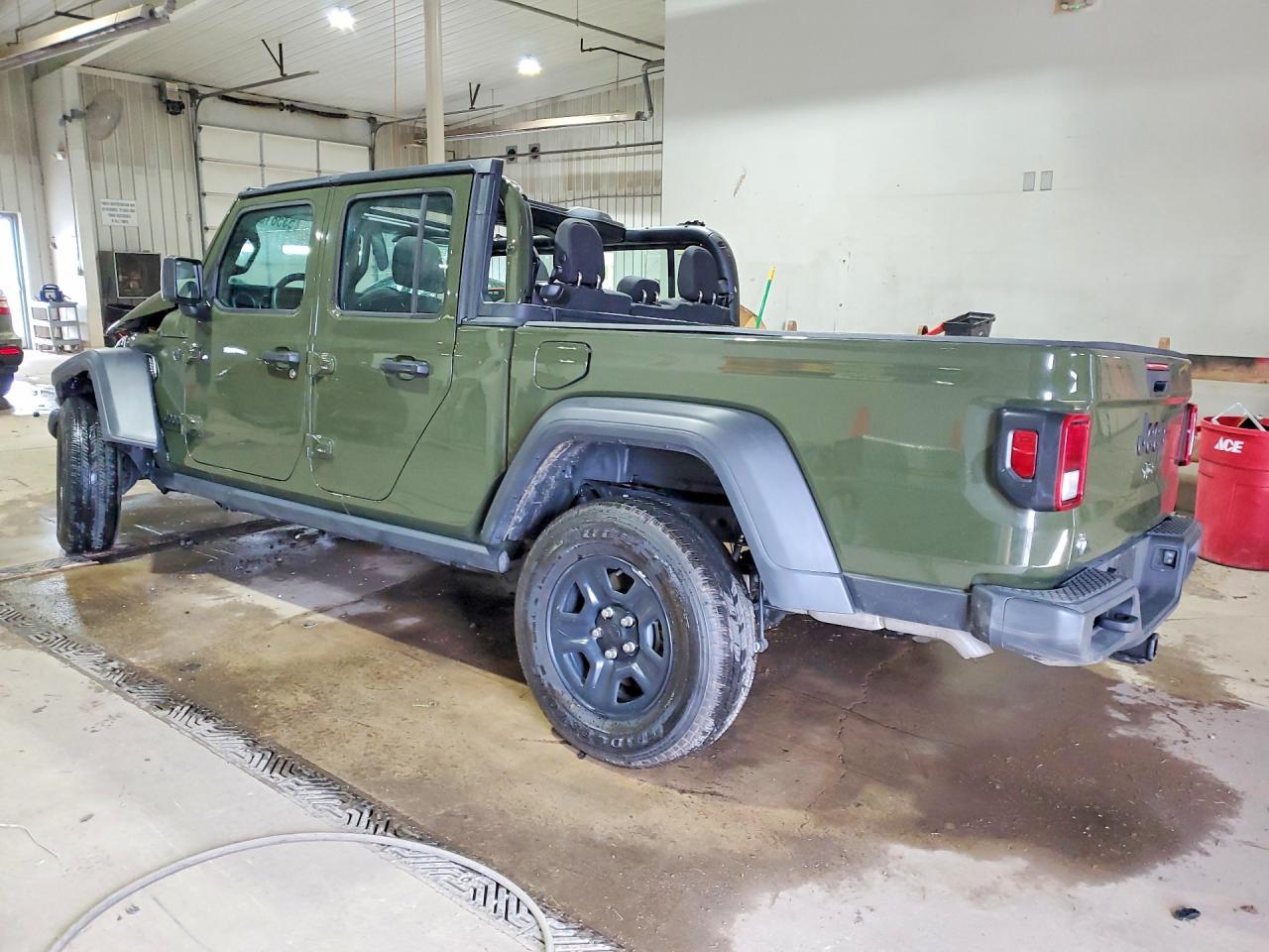 2023 Jeep Gladiator Sport - Фото 2