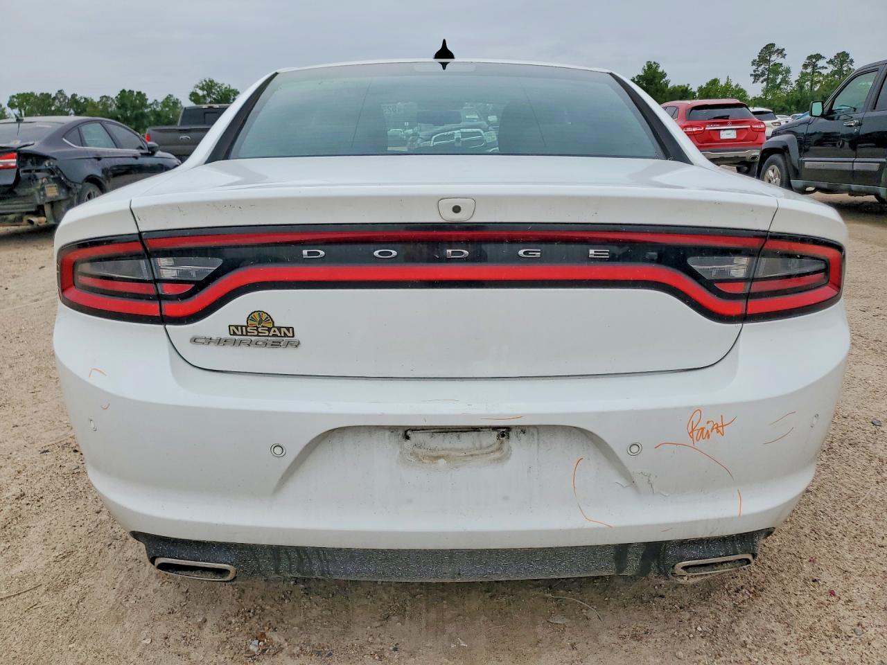 2022 Dodge Charger Sxt - Фото 6