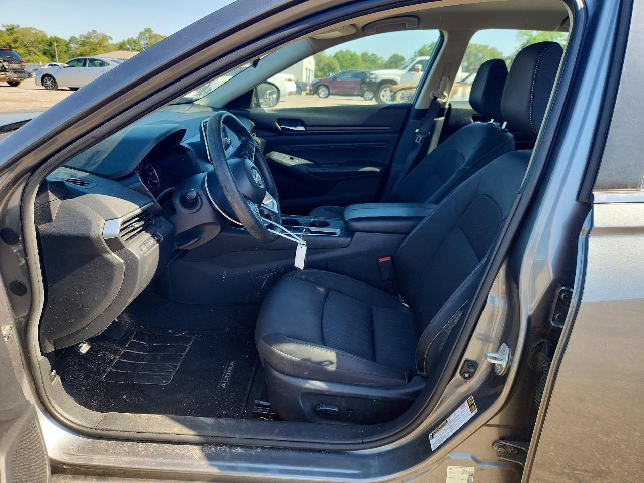2020 Nissan Altima 2.5 S - Image 7