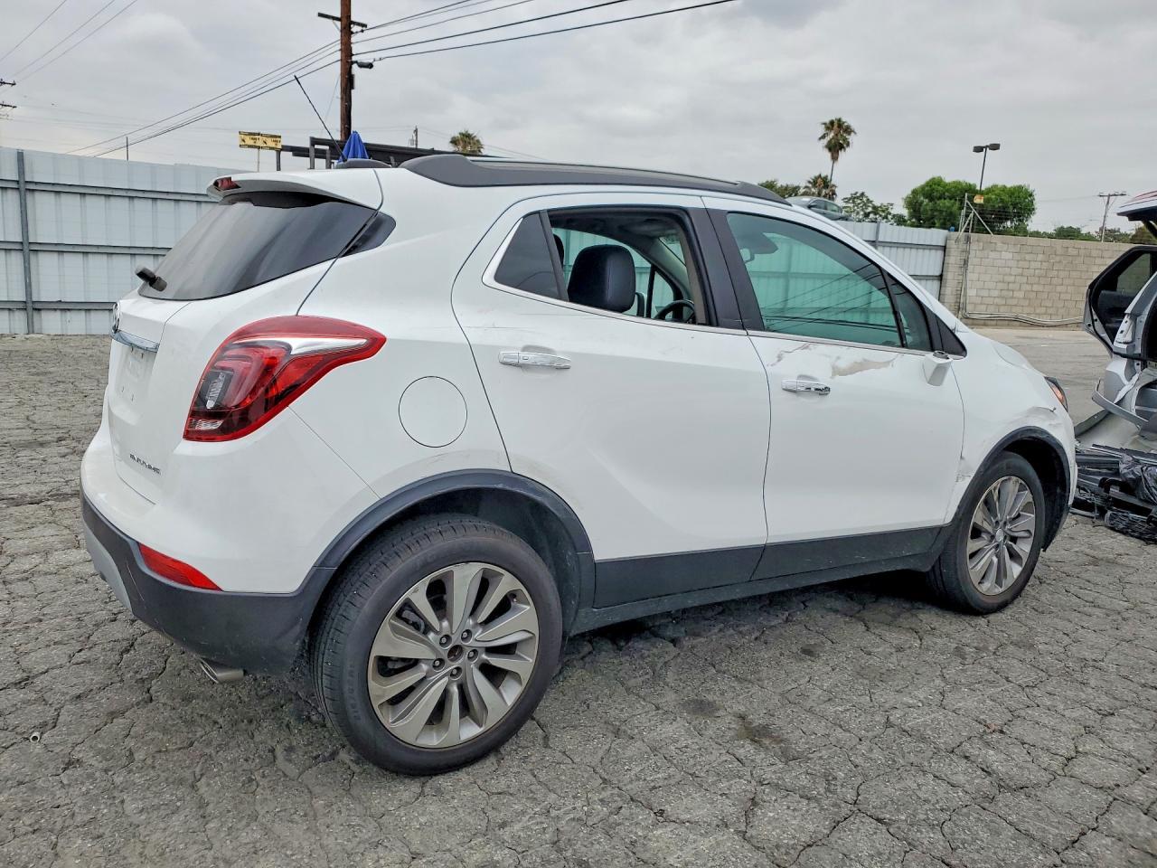 2019 Buick Encore Preferred - Фото 3