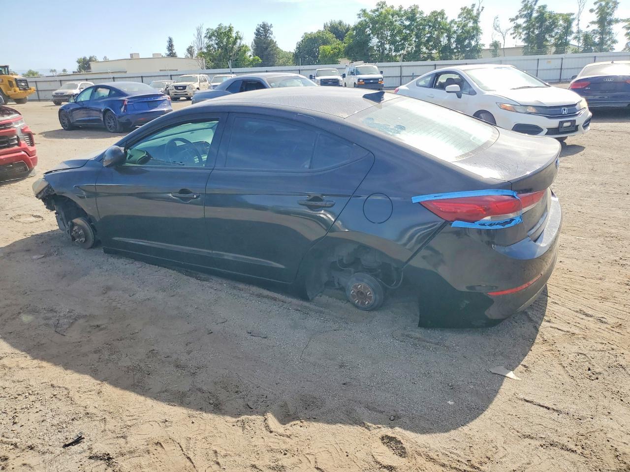 2017 Hyundai Elantra Value Edition - Фото 2