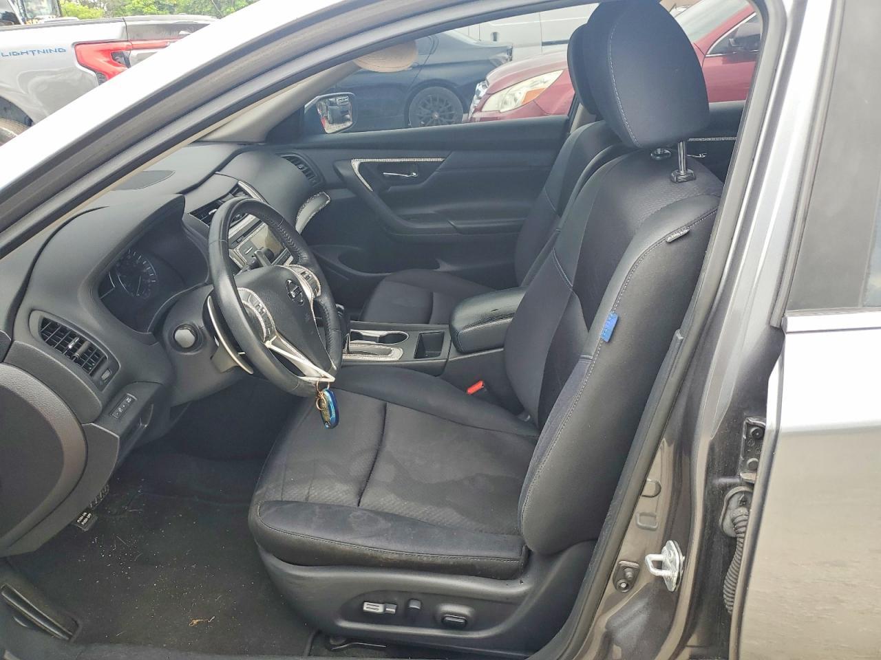2016 Nissan Altima 2.5 Sr - Image 7