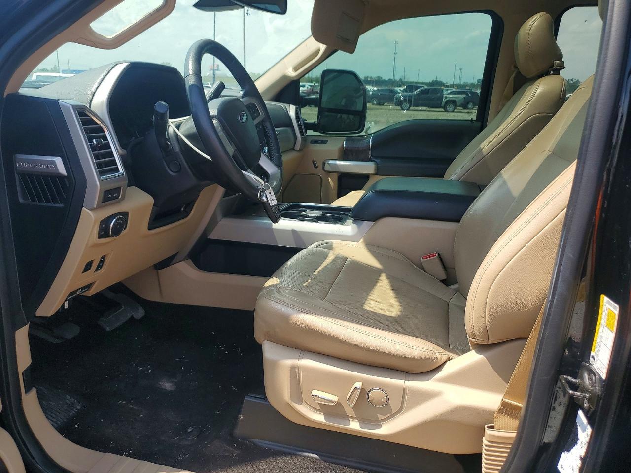 2017 Ford F250 Super Duty - Фото 7