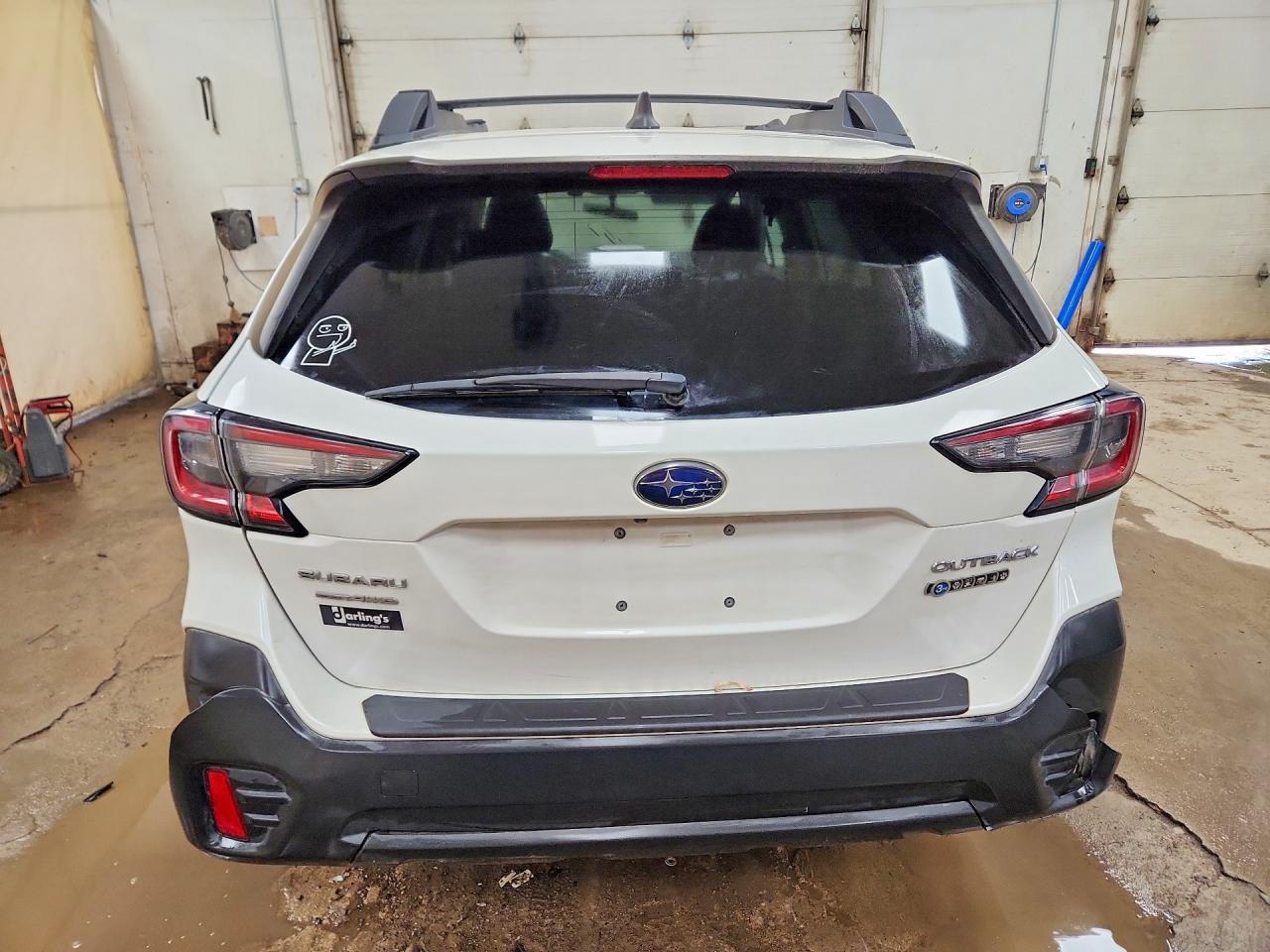 2020 Subaru Outback Premium - Фото 6