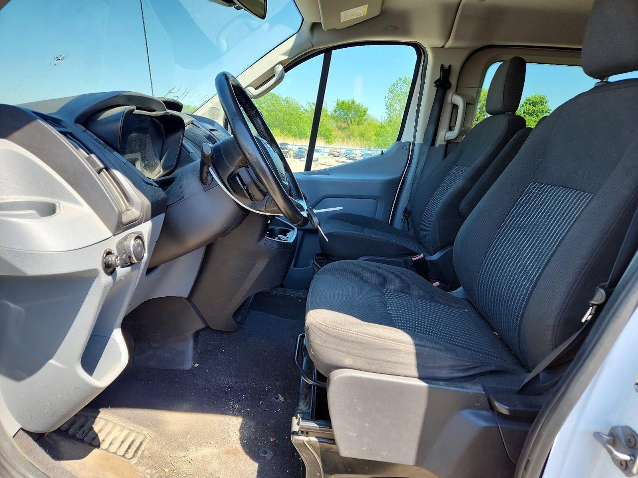 2017 Ford Transit T-350 - Image 7