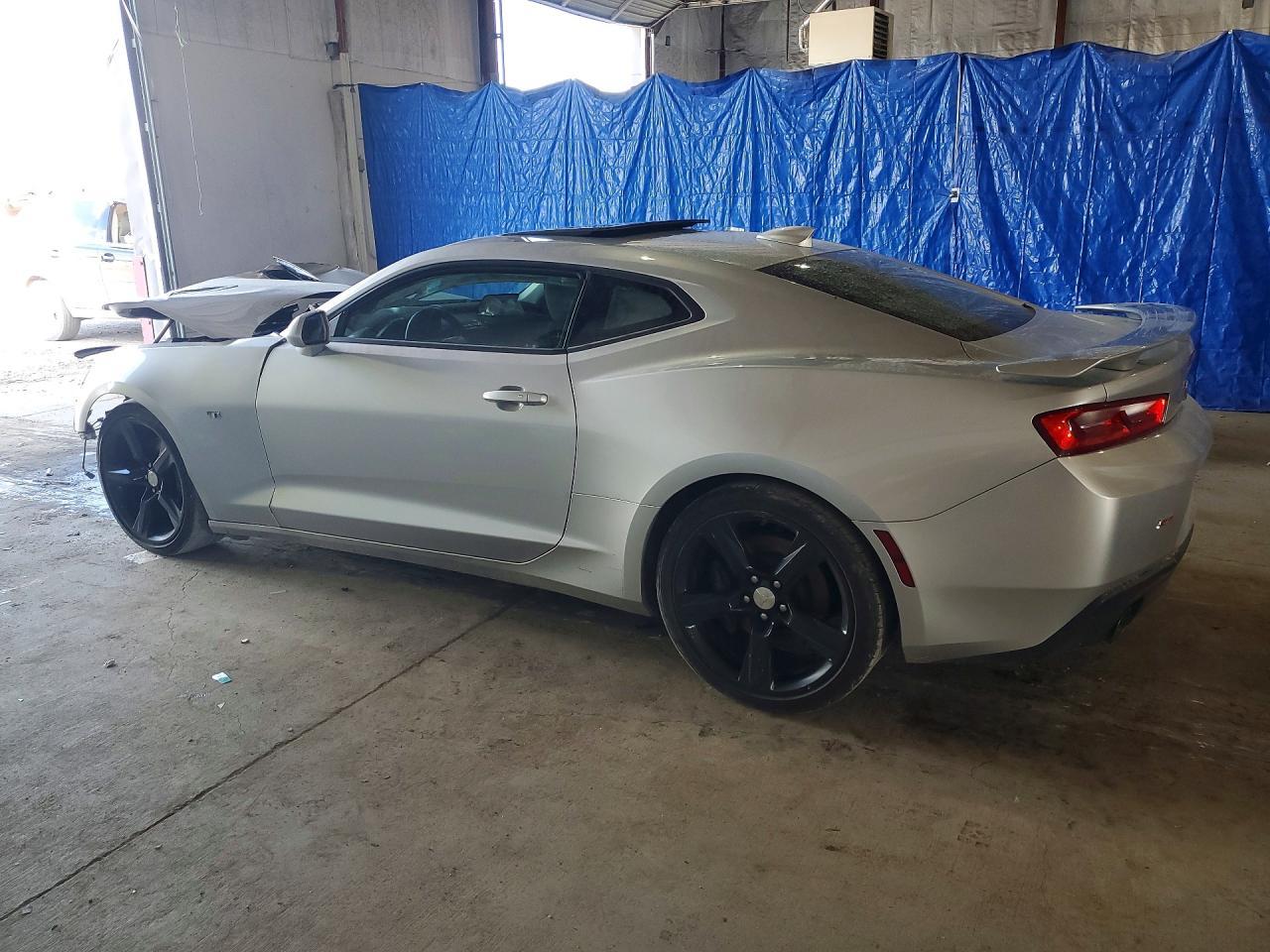 2017 Chevrolet Camaro Ss - Image 2