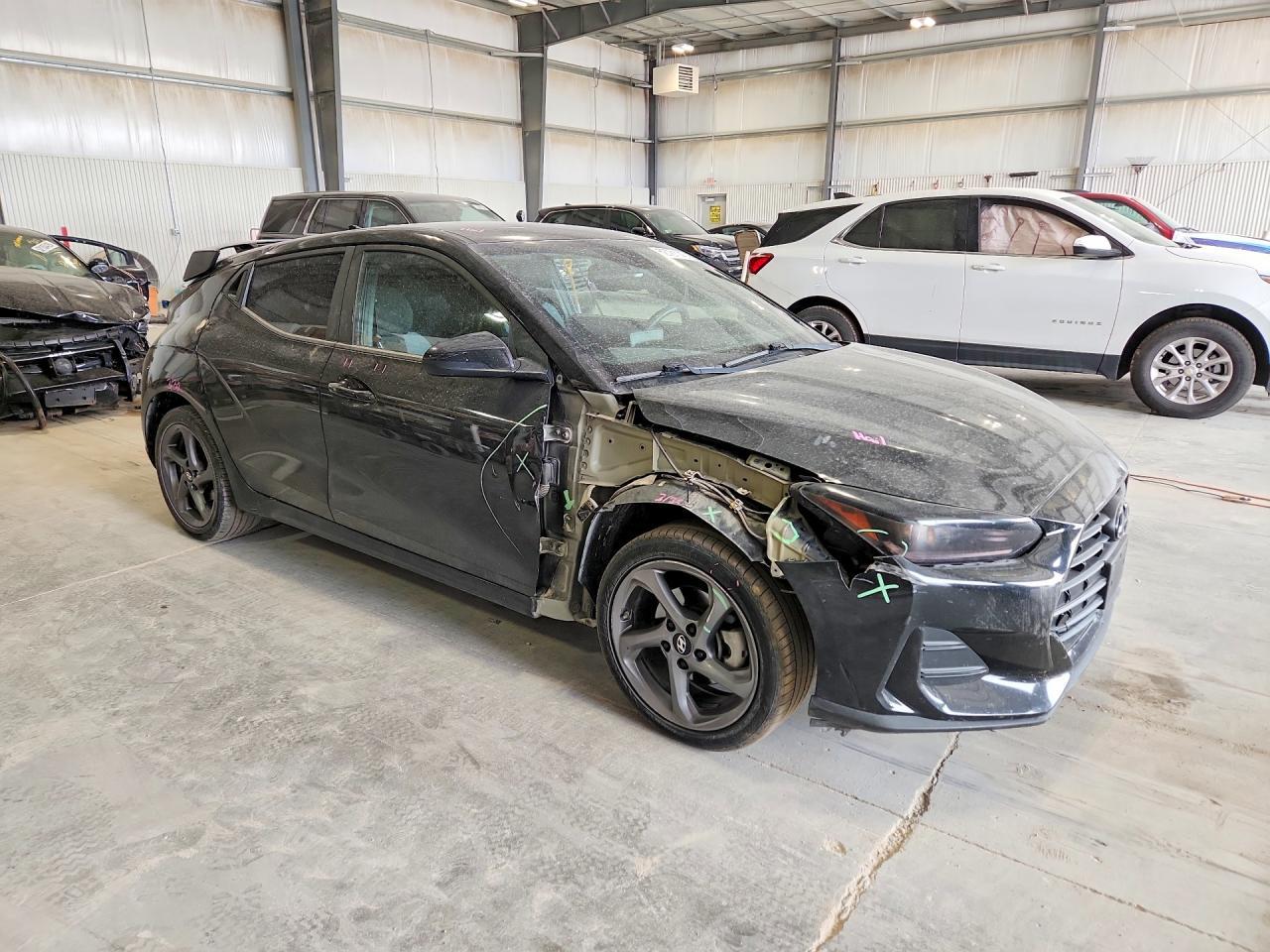 2019 Hyundai Veloster 2.0L - Фото 4
