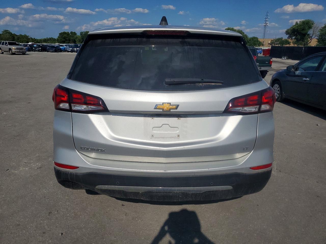 2022 Chevrolet Equinox Lt - Фото 6