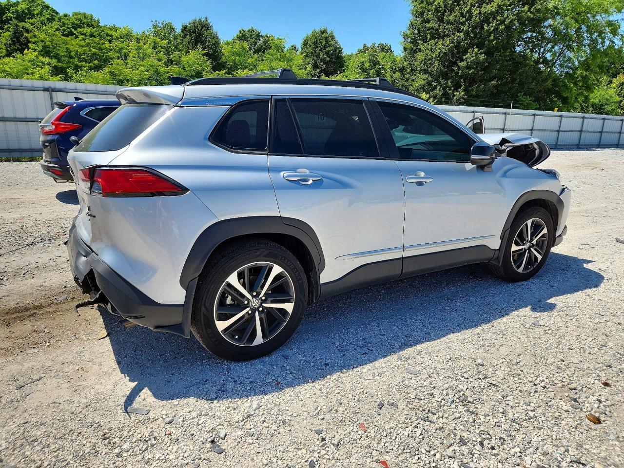 2025 Toyota Corolla Cross Hybrid Xse - Фото 3