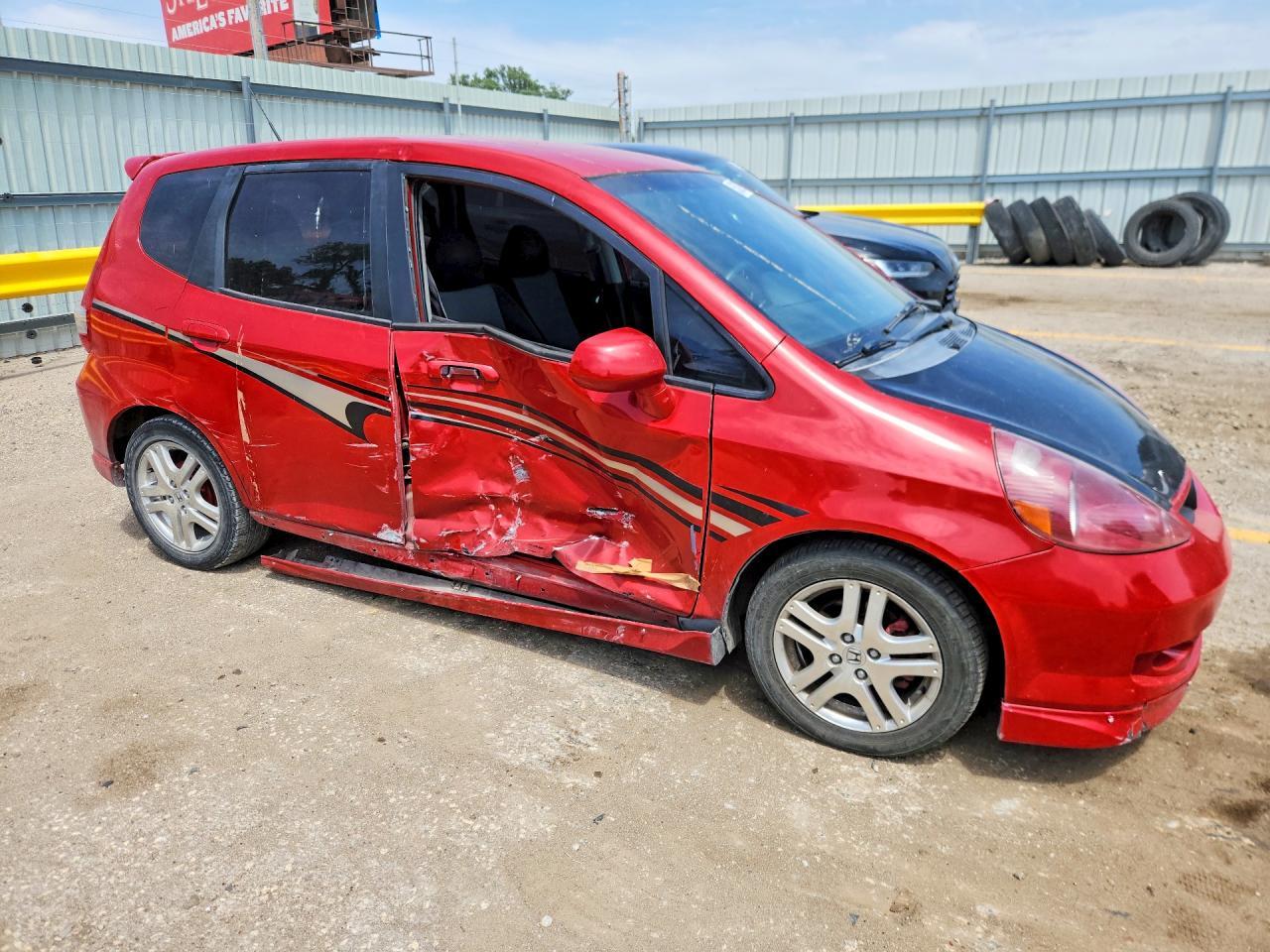 2007 Honda Fit S - Image 4