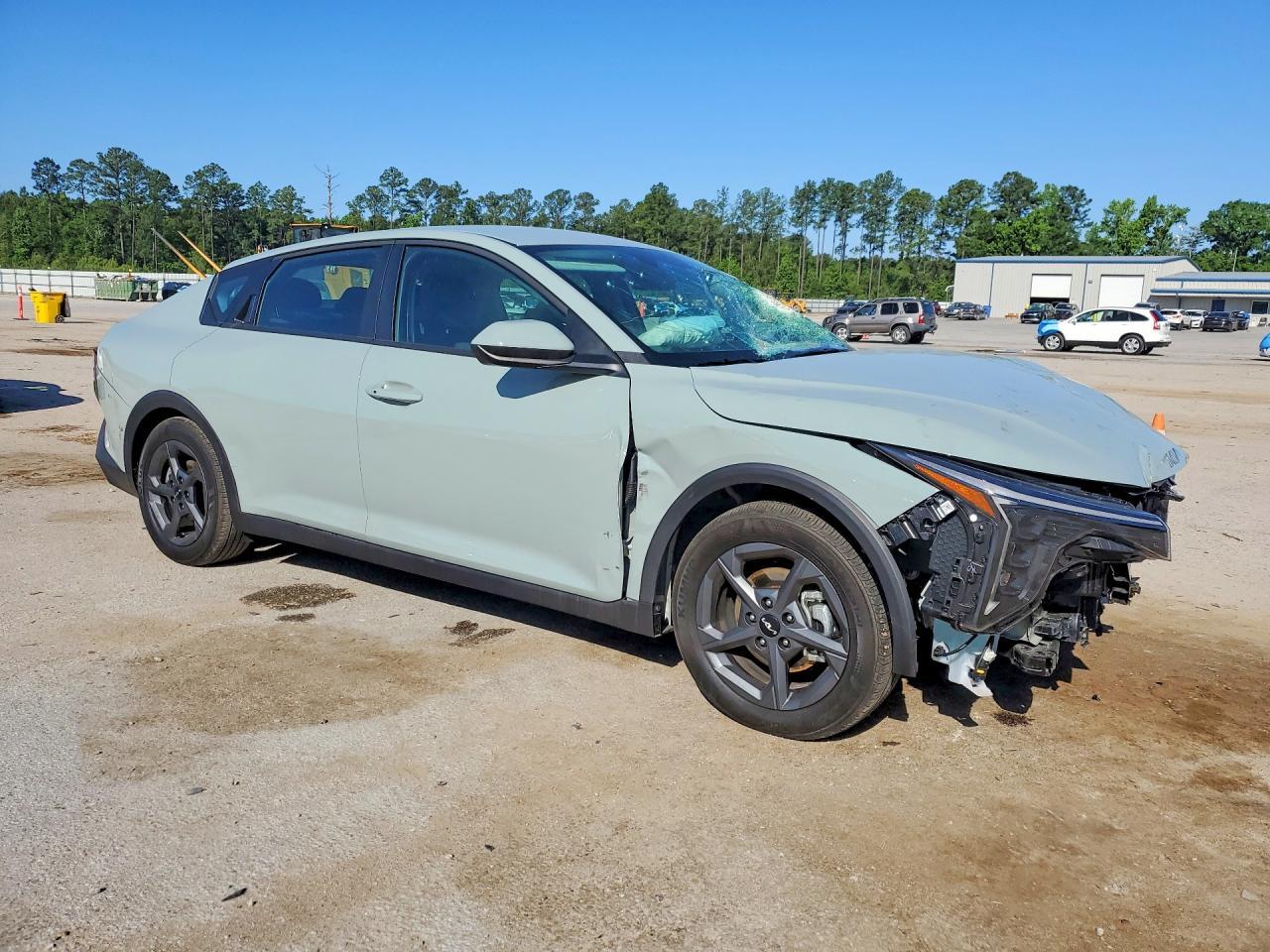 2026 Kia K4 Lxs - Image 4