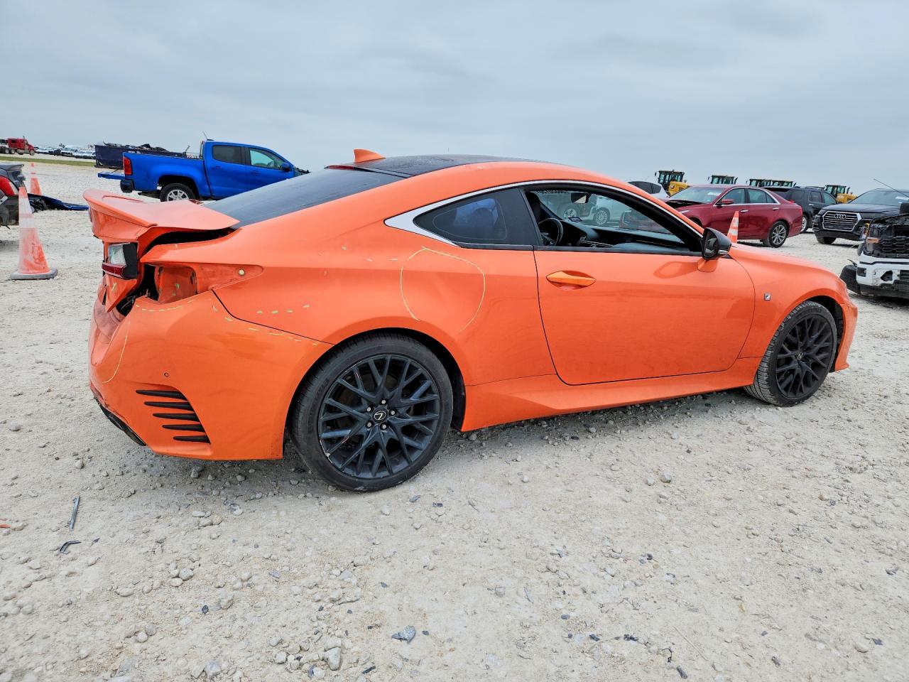2015 Lexus Rc 350 - Image 3
